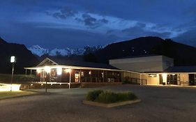 High Peaks Hotel